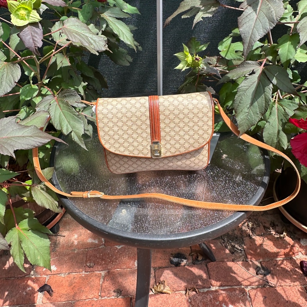 Celine signature crossbody - Picture 5 of 9